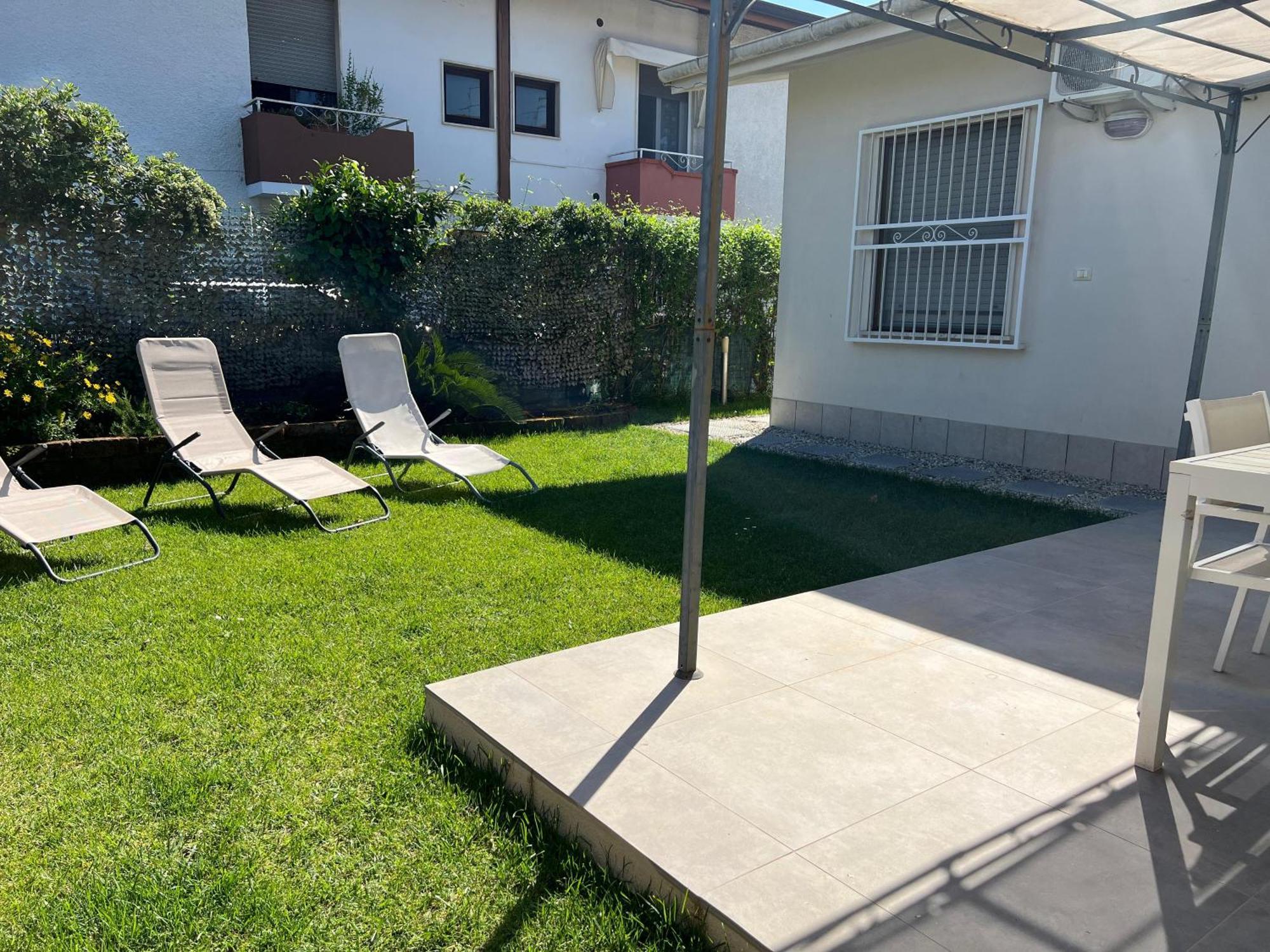 Casa Vacanze Vespucci Torre del Lago Puccini Eksteriør billede