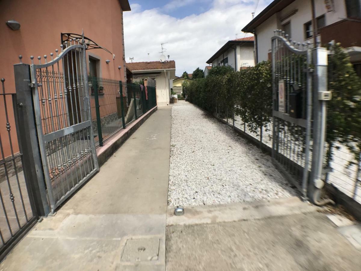 Casa Vacanze Vespucci Torre del Lago Puccini Eksteriør billede